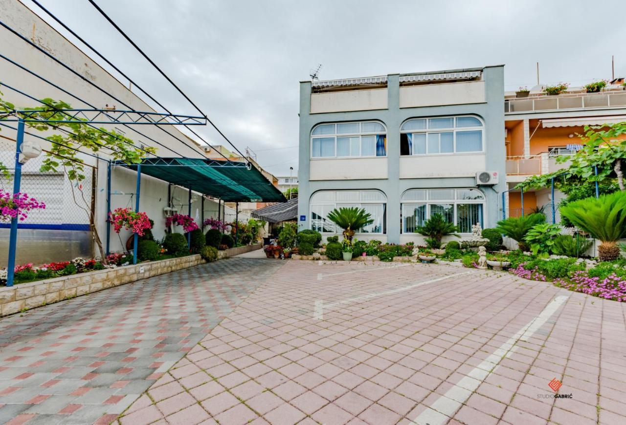 Guesthouse Rooms Сплит Екстериор снимка