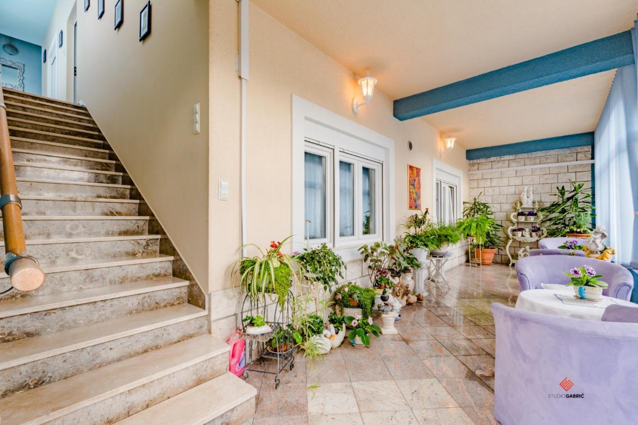 Guesthouse Rooms Сплит Екстериор снимка