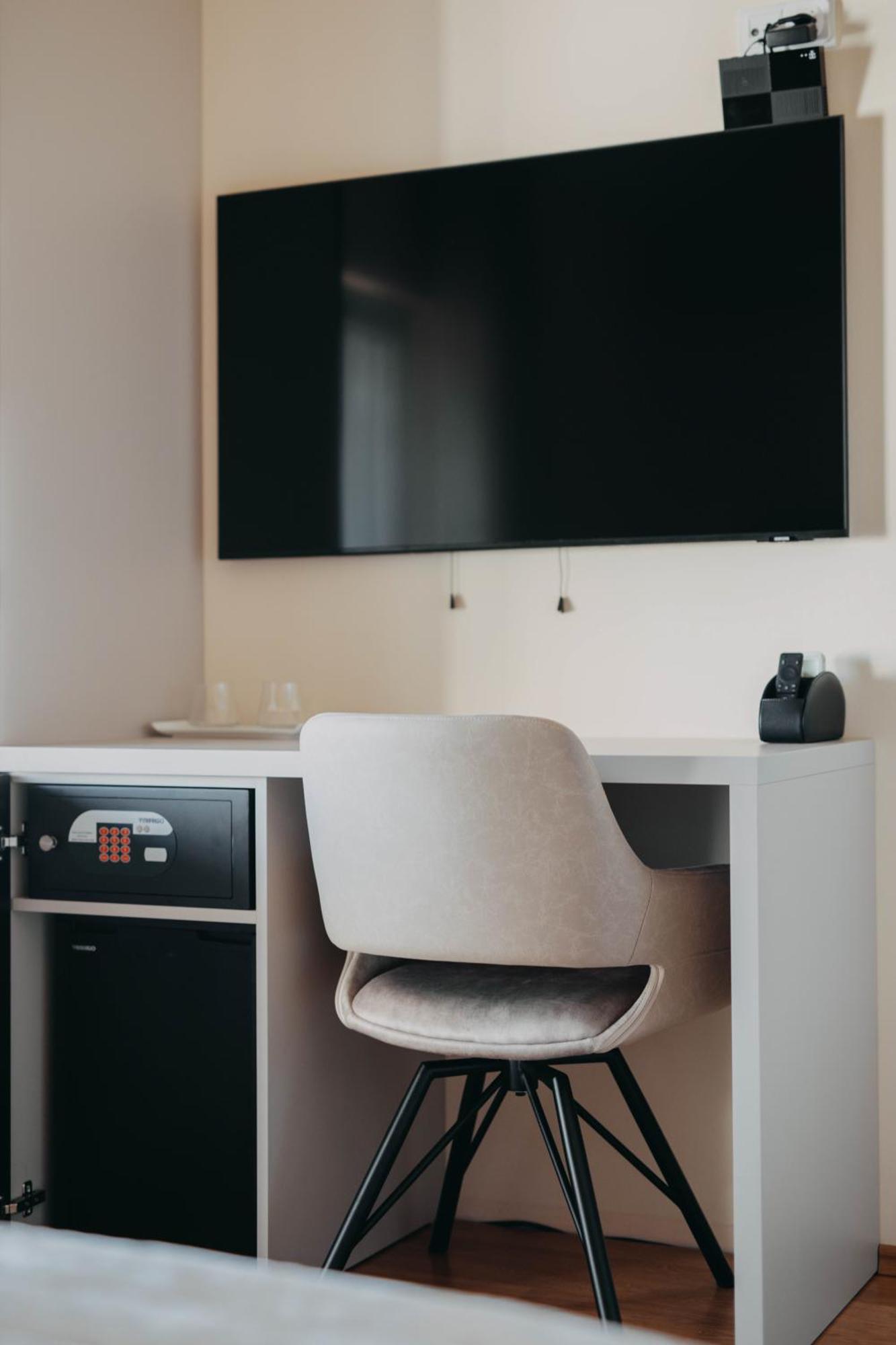 Guesthouse Rooms Сплит Екстериор снимка