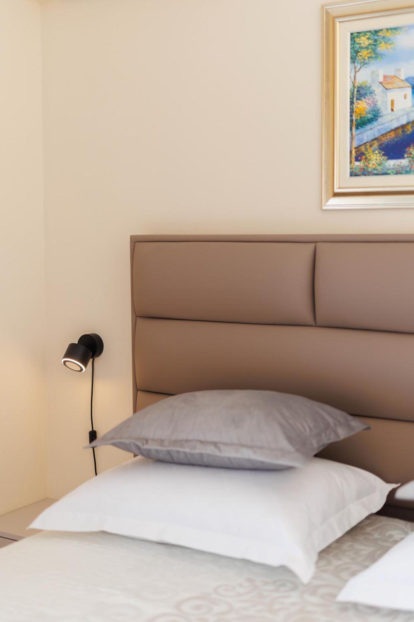 Guesthouse Rooms Сплит Екстериор снимка